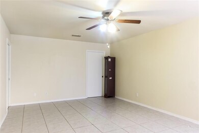 848 S Iowa Ave, Weslaco, TX 78596 - photo 2