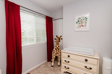 1520 Burr Oak Cir unit 1, Aurora, IL 60506 - photo 5