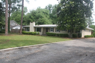 1205 W 3rd Ave, Albany, GA 31707 - photo 3