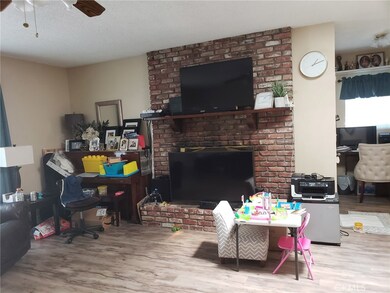 3947 Fairman St, Lakewood, CA 90712 - photo 7