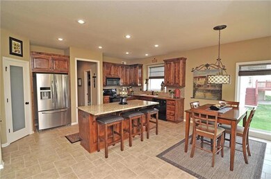 9618 Mccormack Dr, Lenexa, KS 66227 - photo 2