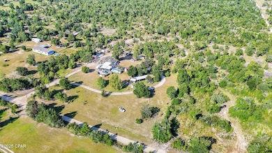 000 Peacock Cir, Youngstown, FL 32466 - photo 5