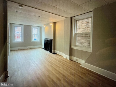 336 Barclay St unit A, Burlington, NJ 08016 - photo 4