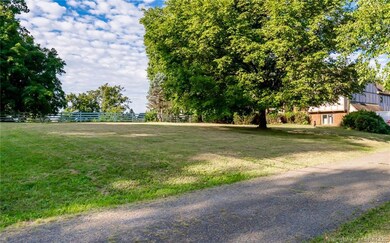 4613 S Skyline Dr, Floyds Knobs, IN 47119 - photo 3