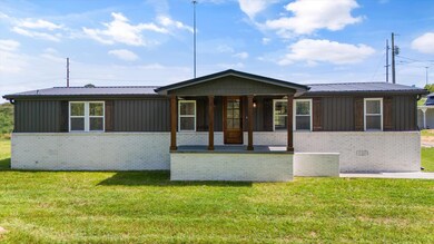 01-3713MapleValleyRd-35