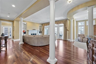 3120 Pinney Woods Ln SE, Cedar Rapids, IA 52403 - photo 6