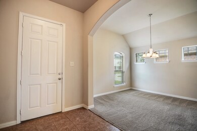 28526 Lockeridge Farms Dr, Spring, TX 77386 - photo 2