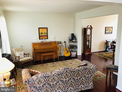 103 Keverne Ct, Stephens City, VA 22655 - photo 7