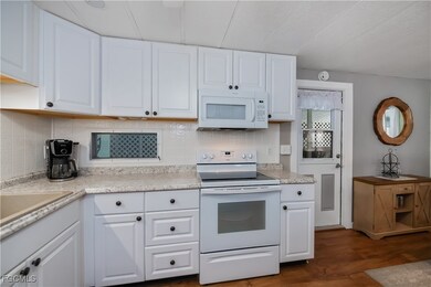 123 Conestoga Trail, North Fort Myers, FL 33917 - photo 3