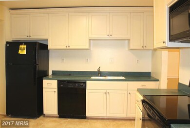 6015 Liberty Bell Ct, Burke, VA 22015 - photo 7