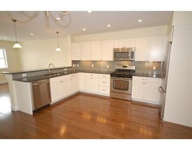 123 Water St, Newburyport, MA 01950 - photo 2