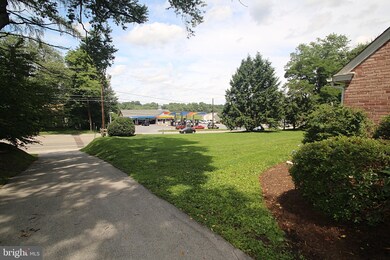 1274 E Schuylkill Rd, Pottstown, PA 19465 - photo 5