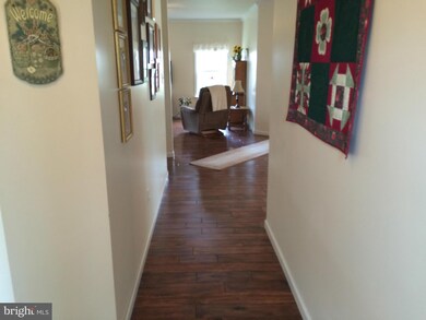 228 Lake Coventry Dr, Frederick, MD 21702 - photo 4