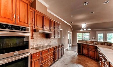 1700 Wimbleton Dr, Bedford, TX 76021 - photo 4