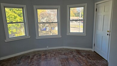 28 Bay St unit 1ST FLR, Taunton, MA 02780 - photo 7