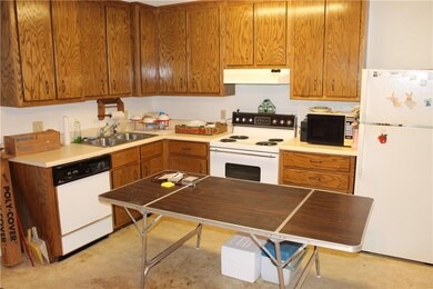 Kitchen in apartment/mother-in-law suite