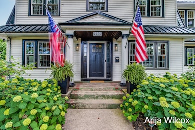 2700 Plainfield Ave NE, Grand Rapids, MI 49505 - photo 2