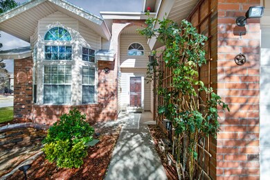 180 Lago Lindo Dr, Horizon City, TX 79928 - photo 4