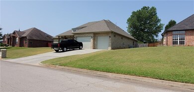 4604 Gracelann, Shawnee, OK 74804 - photo 4