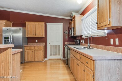 1046 Florence-8