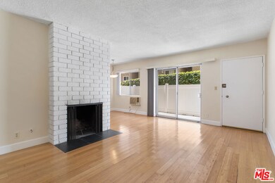 Living Towards Dining