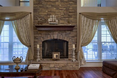 1704 E Winding Way Dr, Friendswood, TX 77546 - photo 5