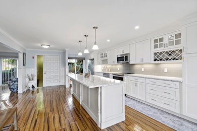 24 Ships View Terrace, Bourne, MA 02532 - photo 2