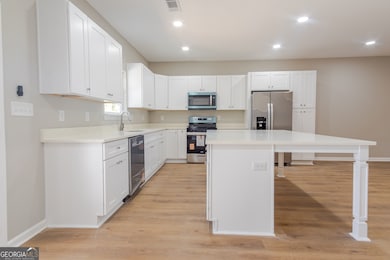 3078 Caliente Ln, Rex, GA 30273 - photo 6