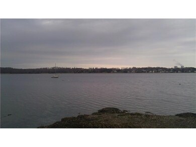 Waterfront/Dock/Pier.