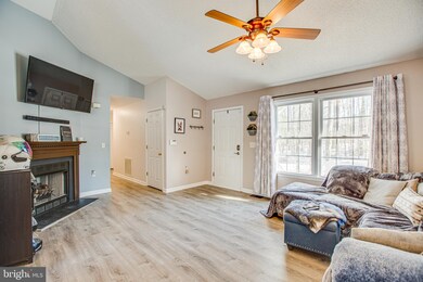 621 Cicero Dr, Ruther Glen, VA 22546 - photo 7