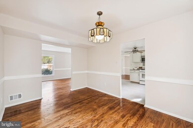 7110 Garden Ct, Bryans Road, MD 20616 - photo 5