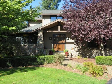 6112 Boston Ridge Rd.