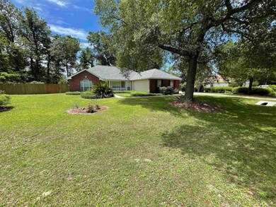 284 Duncan Dr, Crawfordville, FL 32327 - photo 4