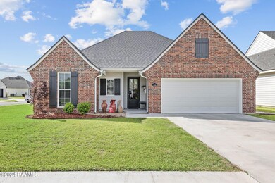 2-web-or-mls-111 Tracewood Bend-2