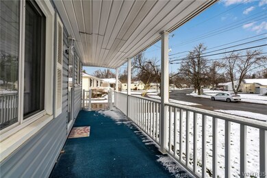Nice covered front porch