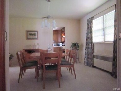 724 N 29th St, Allentown, PA 18104 - photo 4