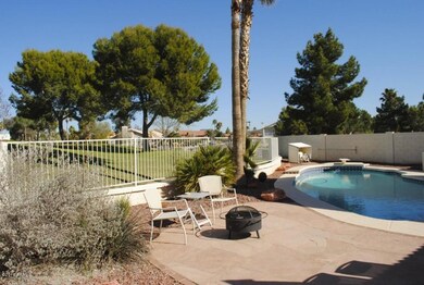 S5H57H_still_cpt-pool