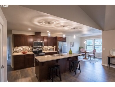 610 Joshua St, Lyons, OR 97358 - photo 7