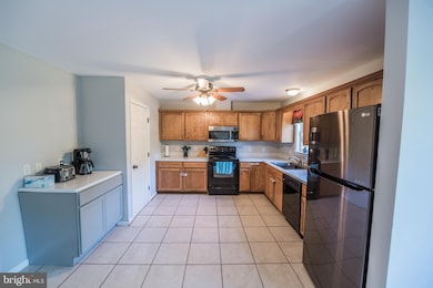 1825 S Timber Ridge Rd, Cross Junction, VA 22625 - photo 7