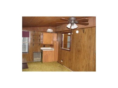4-Seasons Porch/Room.