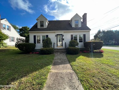 19 New York Ave, Pittsfield, MA 01201 - photo 5