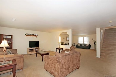 185 Altondale Dr unit 162, Statesville, NC 28625 - photo 4