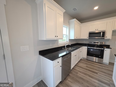 1050 Madison Hills Dr unit 2, Madison, GA 30650 - photo 4