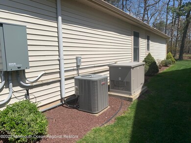 1683 Lacebark Ct, Toms River, NJ 08755 - photo 4