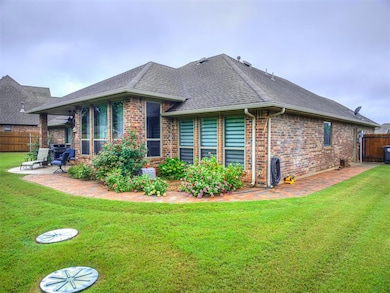 11722 Black Jack Cir, Guthrie, OK 73044 - photo 6