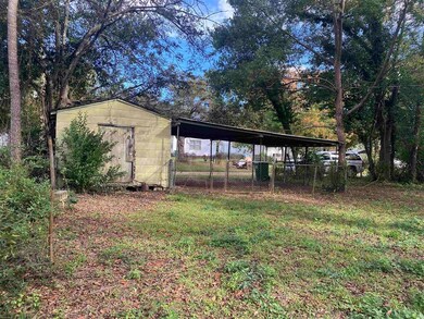 1707 Avalon Ave, Albany, GA 31707 - photo 6