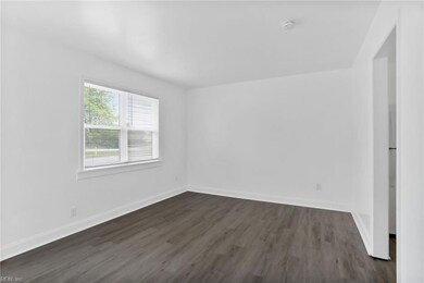 8858 Smithfield Apartments Ln, Smithfield, VA 23430 - photo 7