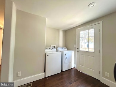 2730 Old Cedar Grove Rd, Broomall, PA 19008 - photo 7