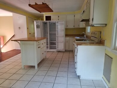 198 Carriage Hill Rd, Brattleboro, VT 05301 - photo 4