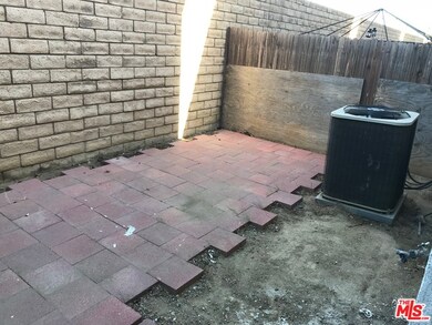 12906 Four Palms Ln, Sylmar, CA 91342 - photo 7